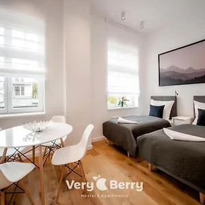 Very Berry - Orzeszkowej 14 - Mtp Apartment, Parking, Check In 24h Apartament